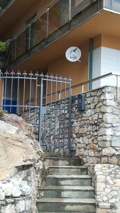 Cadorna Fronte Mare Apartman Alassio Kültér fotó