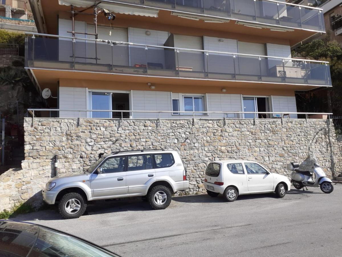 Cadorna Fronte Mare Apartman Alassio Kültér fotó